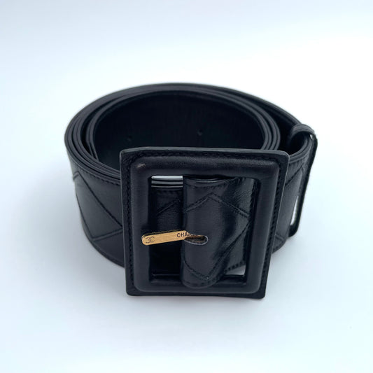 Chanel Black Quilted Lambskin CC 75/30 Belt with Gold-Tone Buckle [Used]