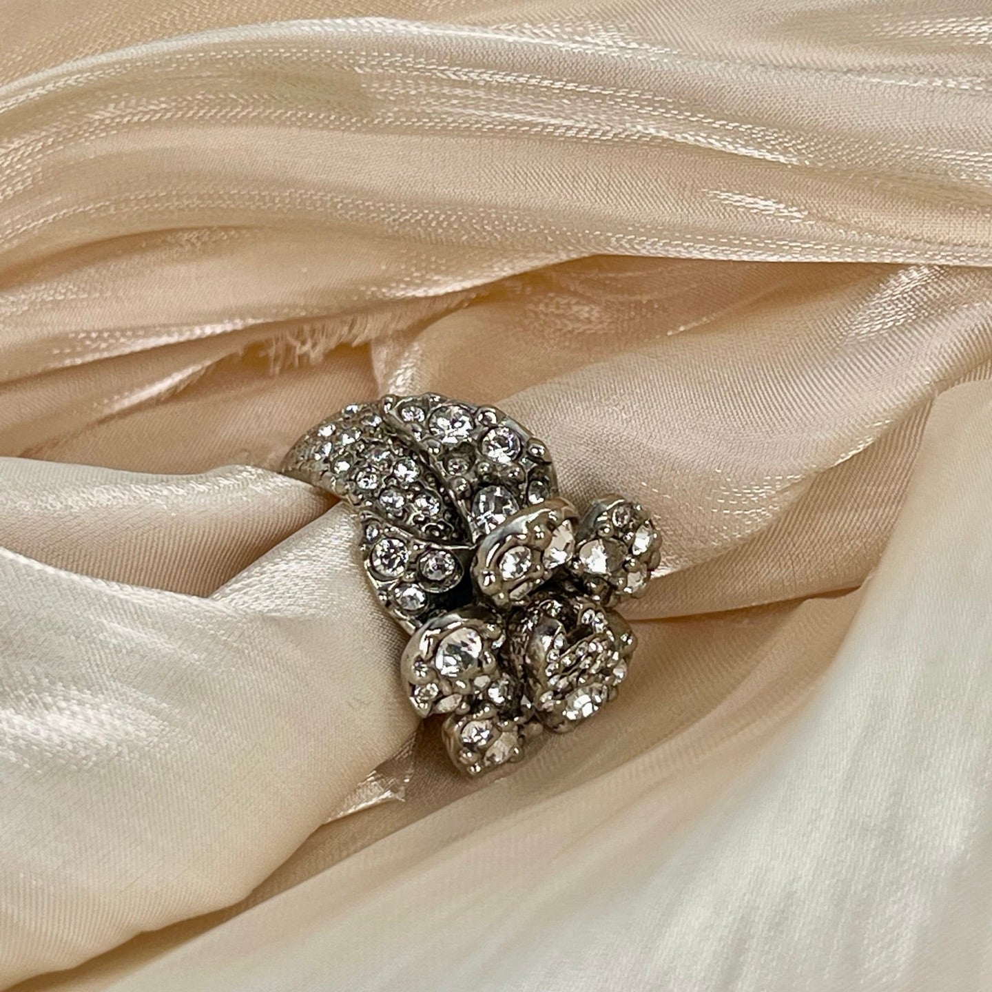 Chanel Camellia Crystal Ring[Used]