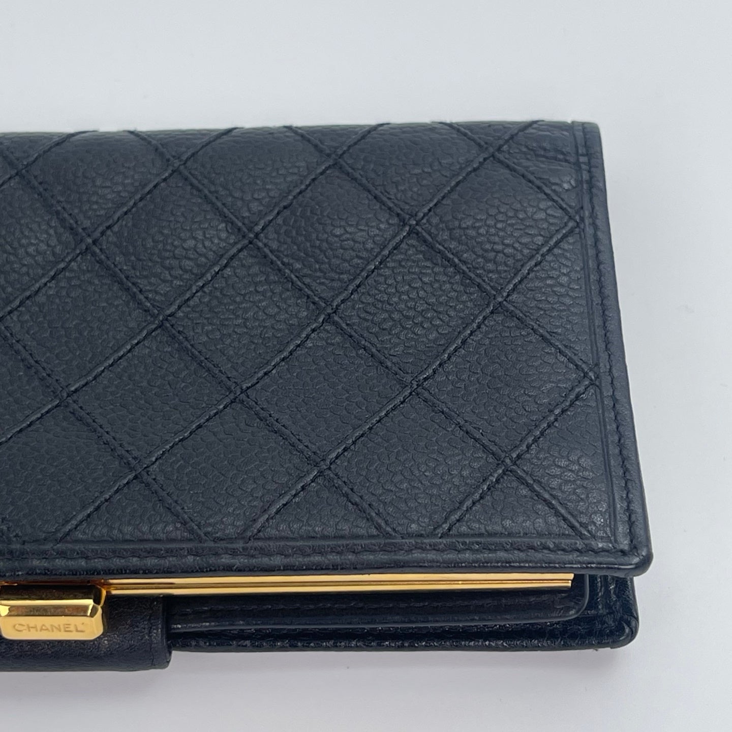 Chanel Black Long Wallet with Kiss-Lock Coin Purse[Used]