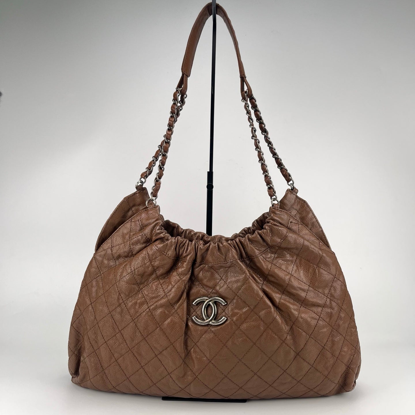 Chanel Brown Caviar Leather Chain Shoulder Bag [Used]