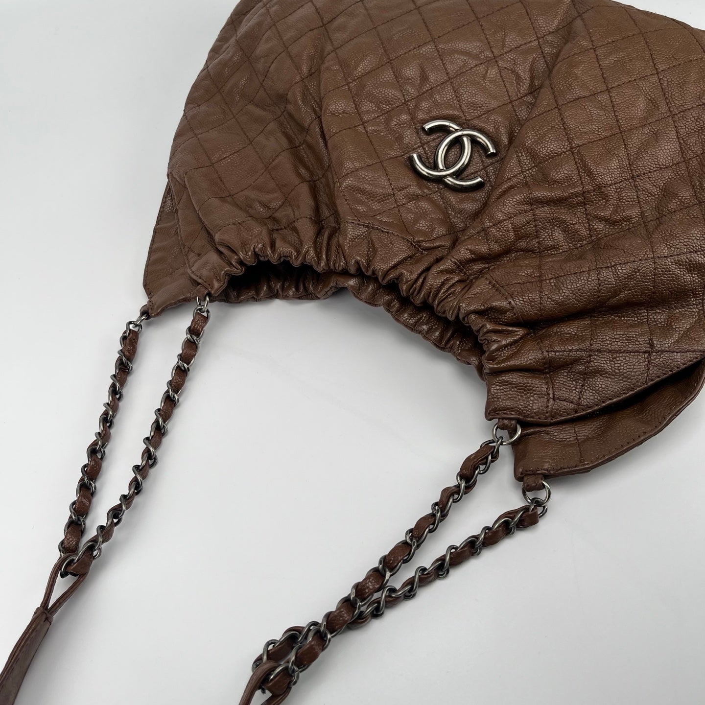 Chanel Brown Caviar Leather Chain Shoulder Bag [Used]