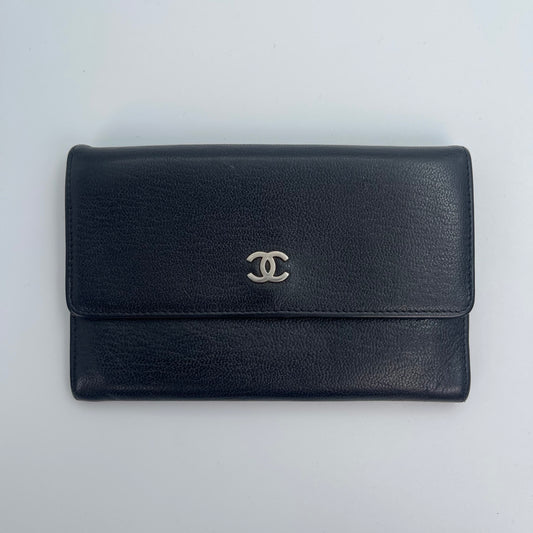 Chanel Black Coin Purse with Silver CC Logo [Used]