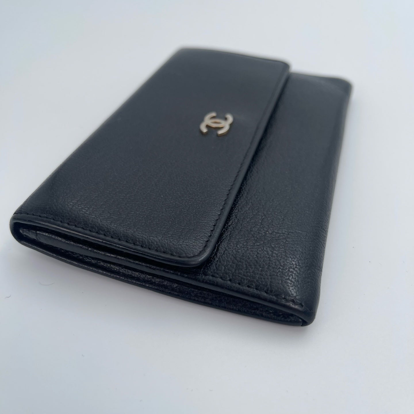 Chanel Black Coin Purse with Silver CC Logo [Used]