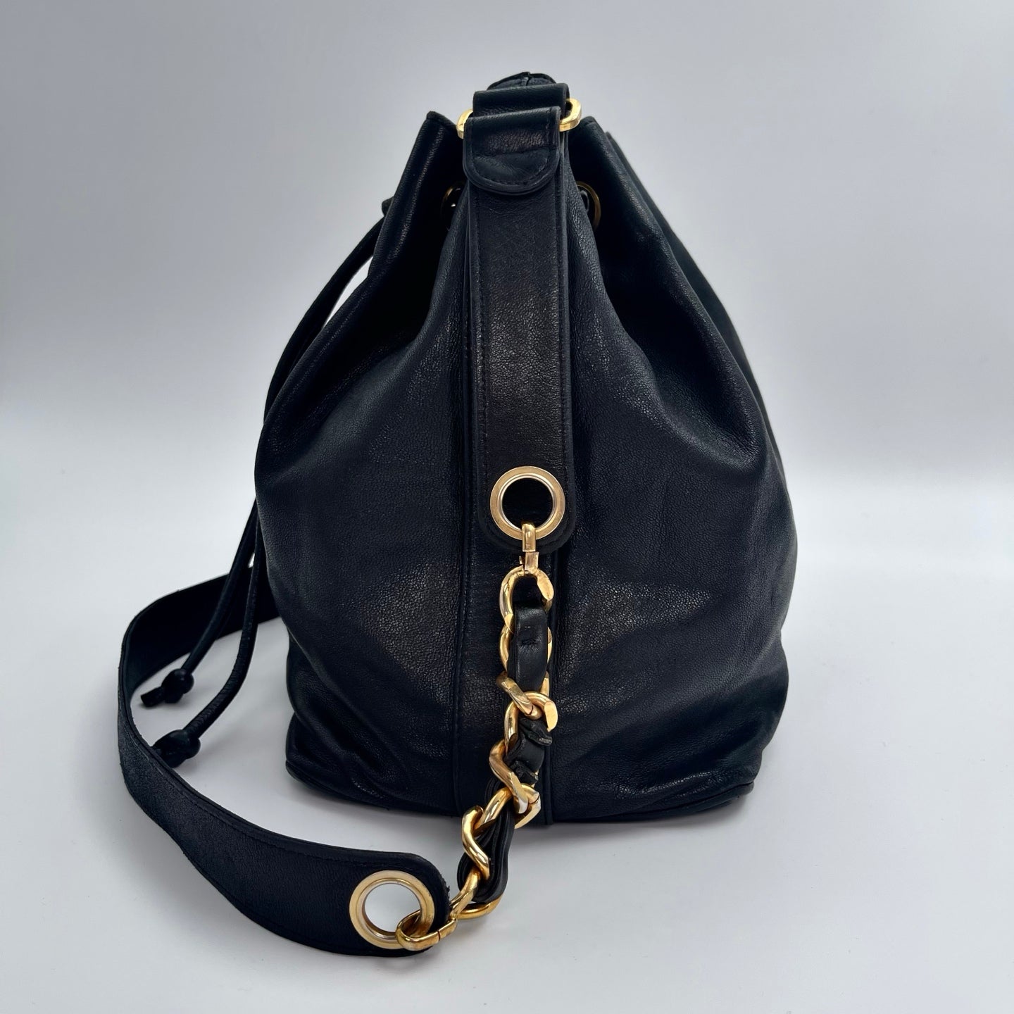 Chanel Coco Mark Bucket Shoulder Bag – Black Lambskin [Used]