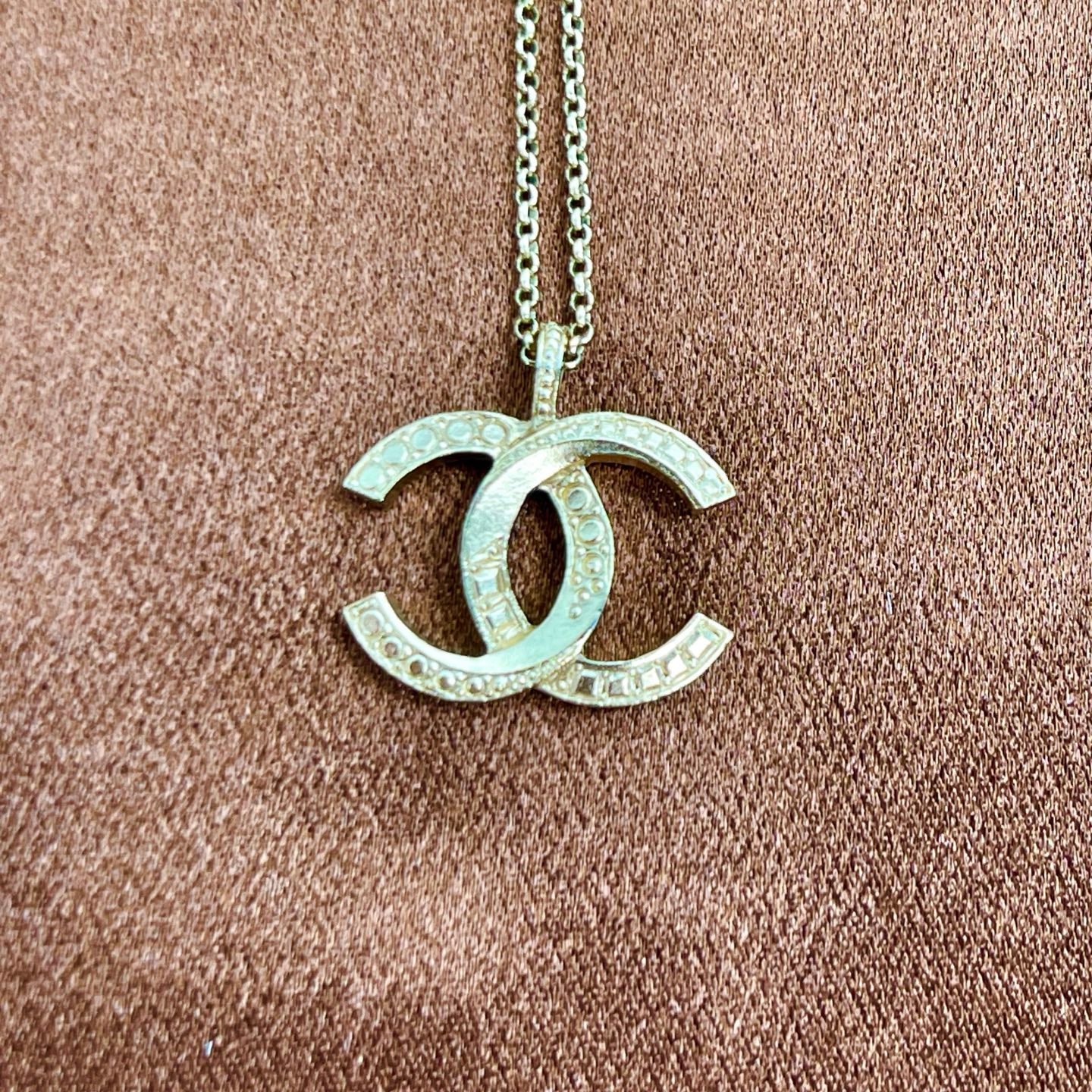 Chanel Gold-Tone Rhinestone COCO Mark Necklace[Used]