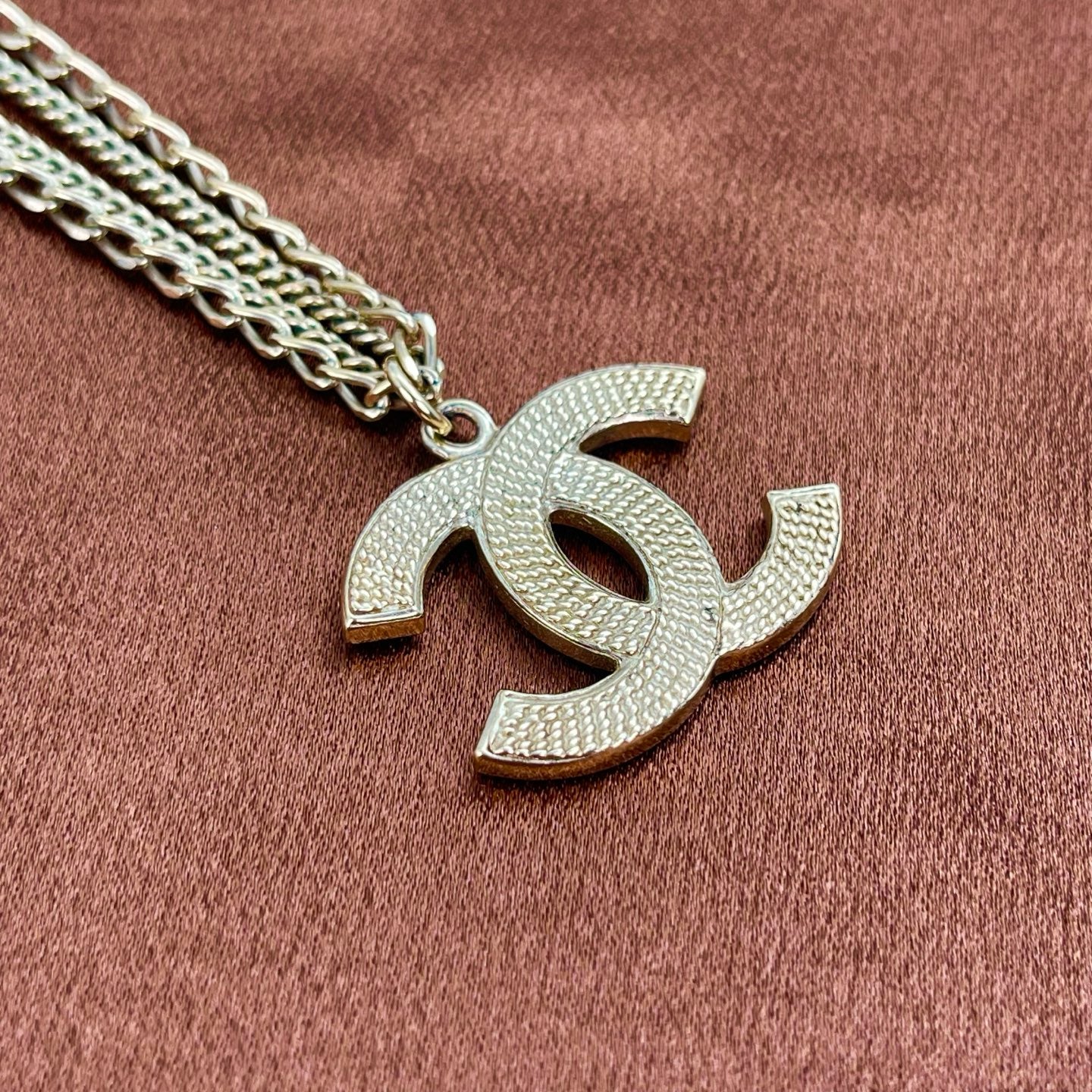 Chanel Large COCO Mark Double-Layer Chain Necklace[Used]