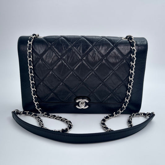 Chanel Glazed Calfskin Flap WOC Chain Bag – Black & Silver [Used]