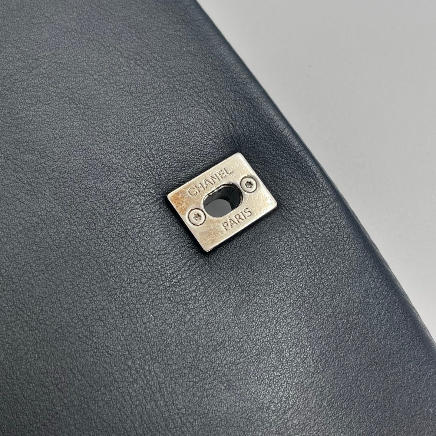 Chanel Glazed Calfskin Flap WOC Chain Bag – Black & Silver [Used]