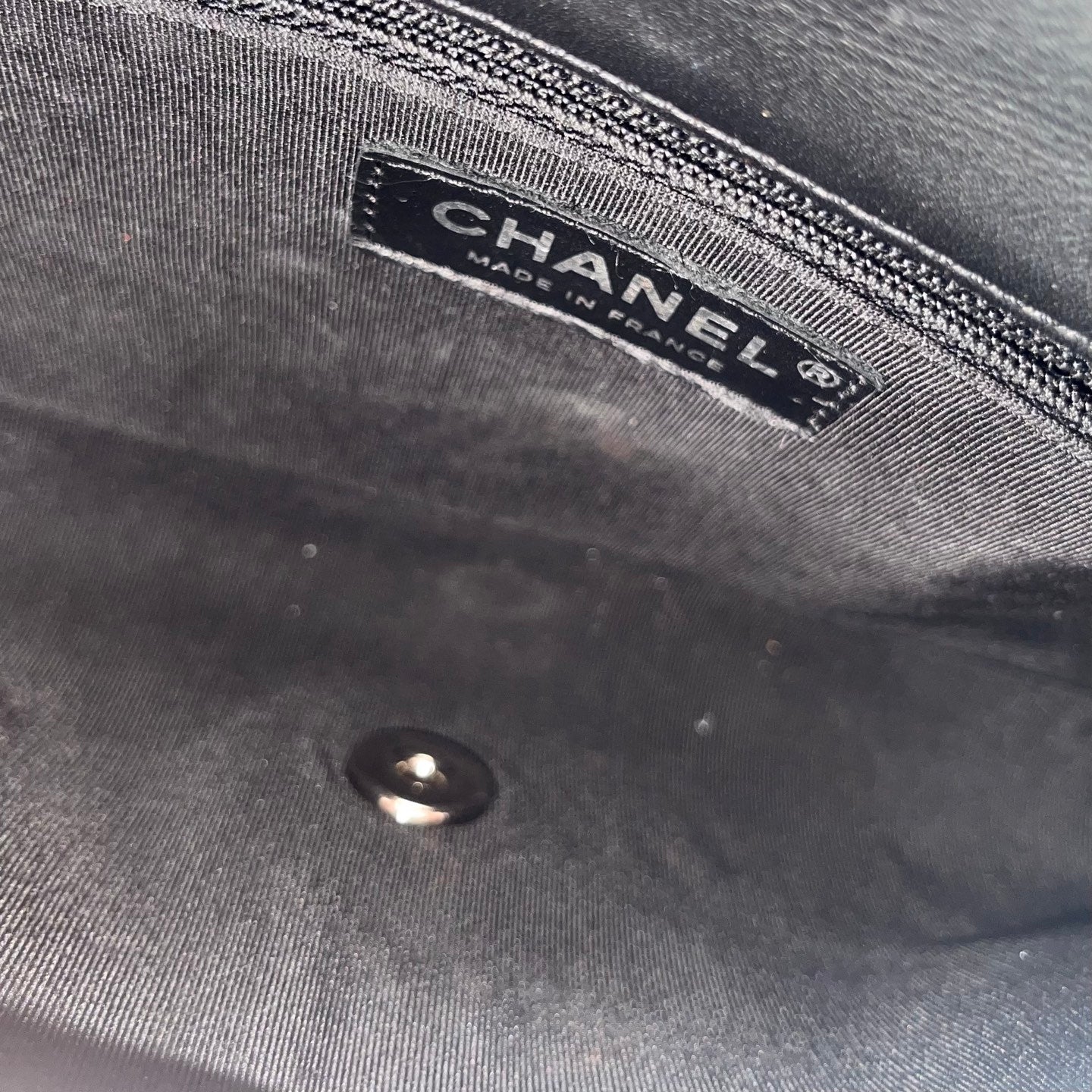 Chanel Glazed Calfskin Flap WOC Chain Bag – Black & Silver [Used]