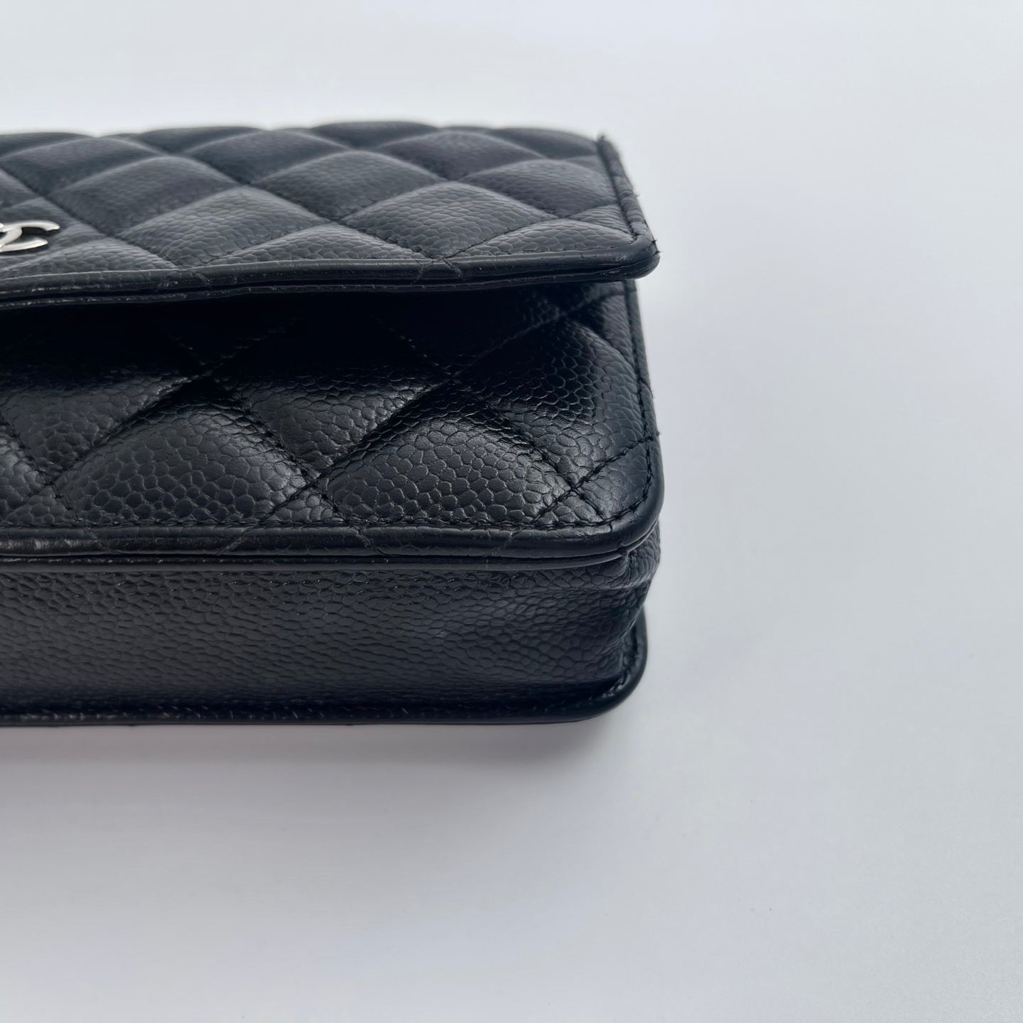 Chanel Classic Caviar Leather WOC Chain Bag – Black & Silver [Used]