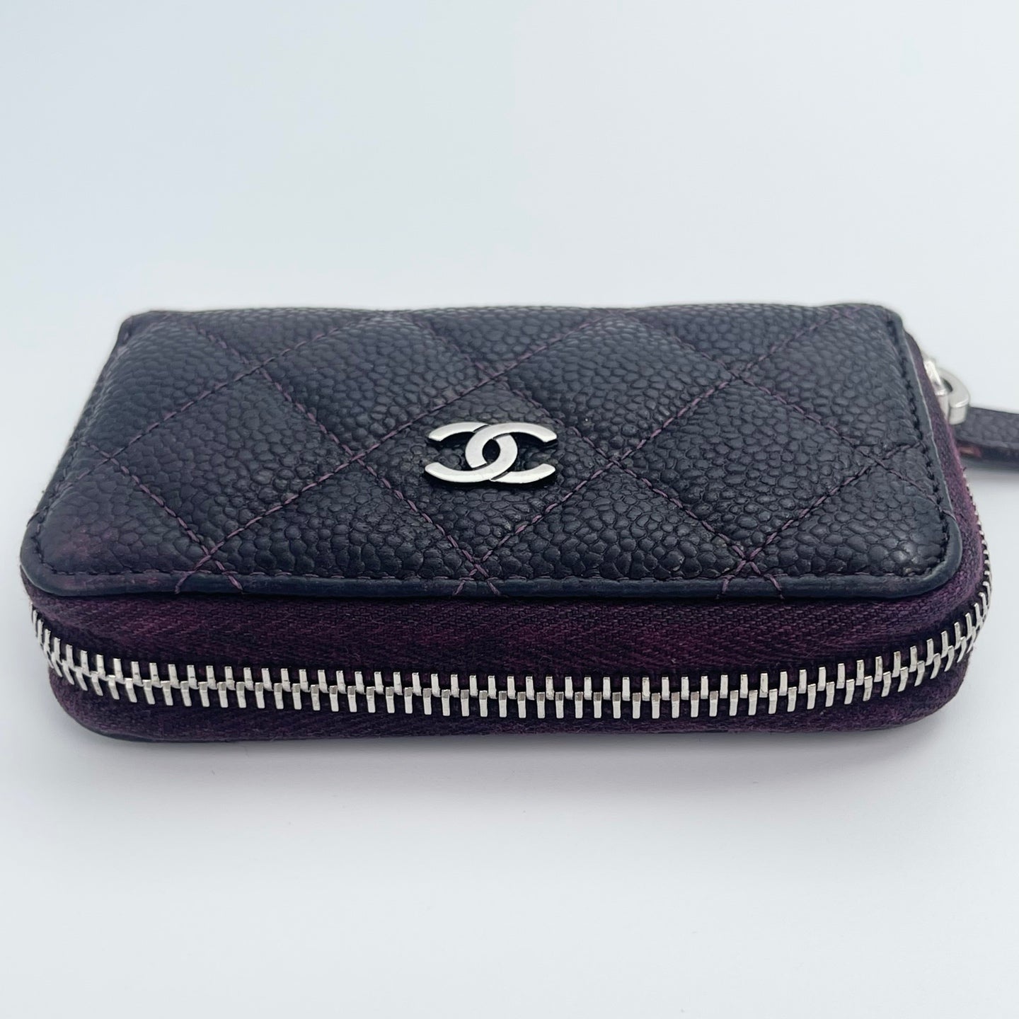 Chanel Distressed Calfskin Zipped Coin & Card Holder – Dark Purple / Silver-tone [Used]