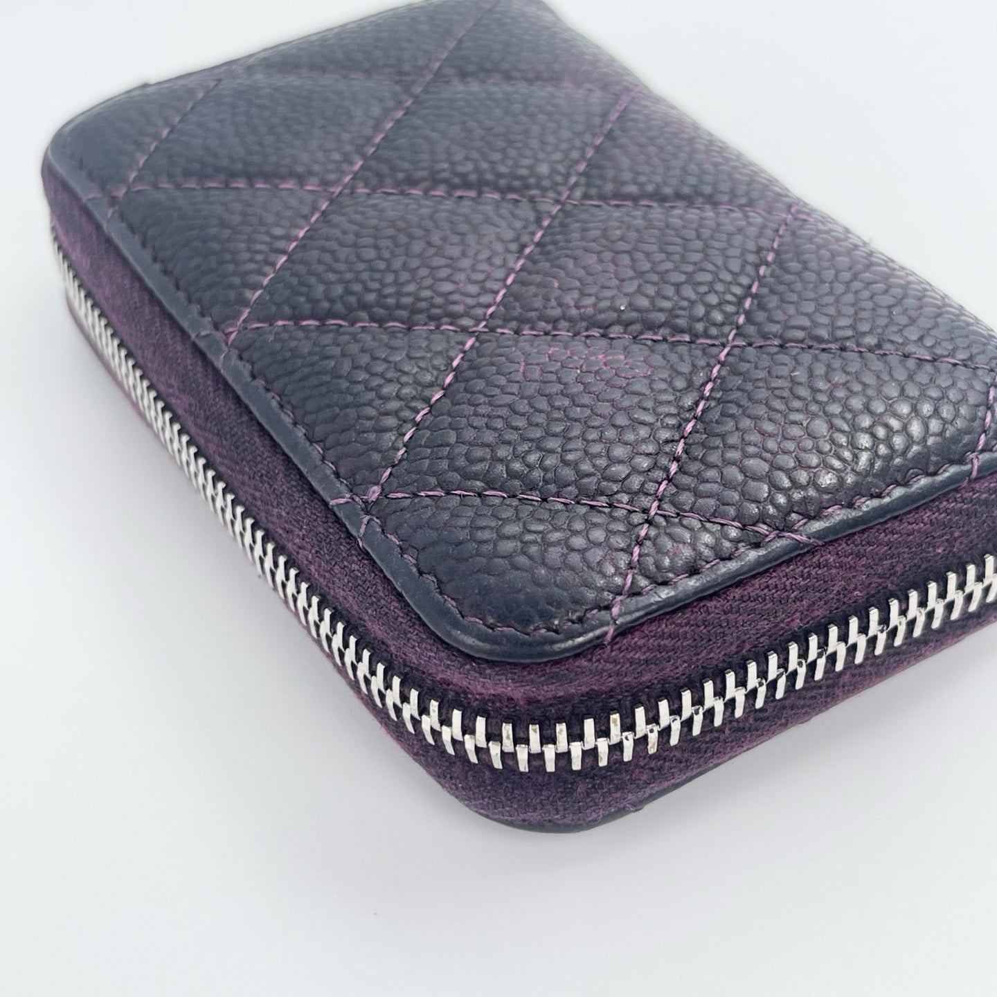 Chanel Distressed Calfskin Zipped Coin & Card Holder – Dark Purple / Silver-tone [Used]