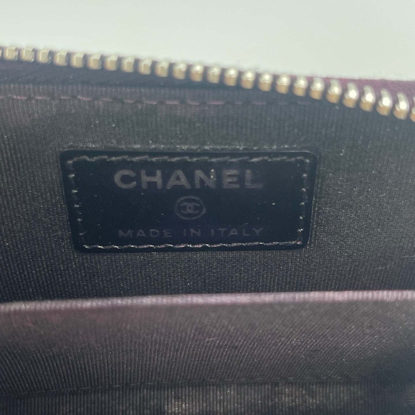 Chanel Distressed Calfskin Zipped Coin & Card Holder – Dark Purple / Silver-tone [Used]