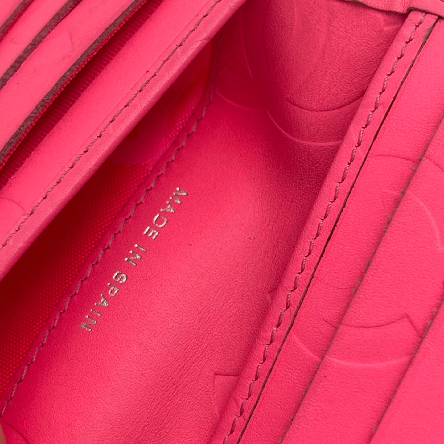 Chanel Cambon Ligne Compact Bi-Fold Wallet – Black / Neon Pink [Used]