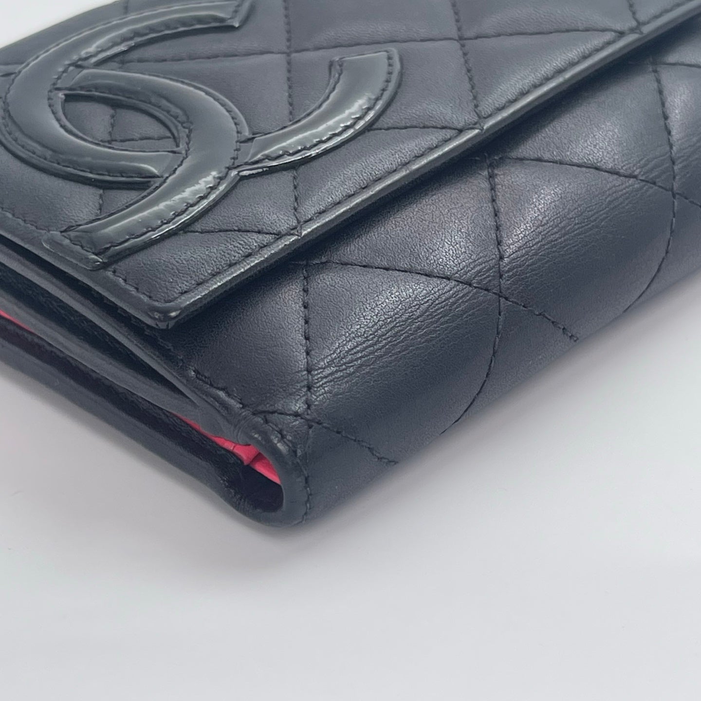 Chanel Cambon Ligne Compact Bi-Fold Wallet – Black / Neon Pink [Used]