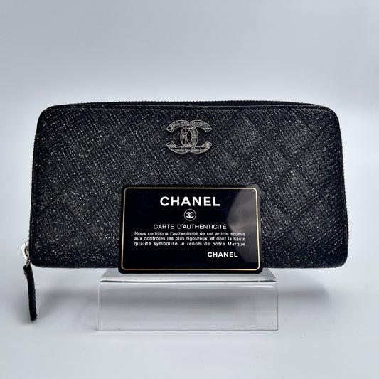 Chanel Caviar Long Wallet with Glitter CC Cut-Out & Quilted Design – Black/Silver [Used]
