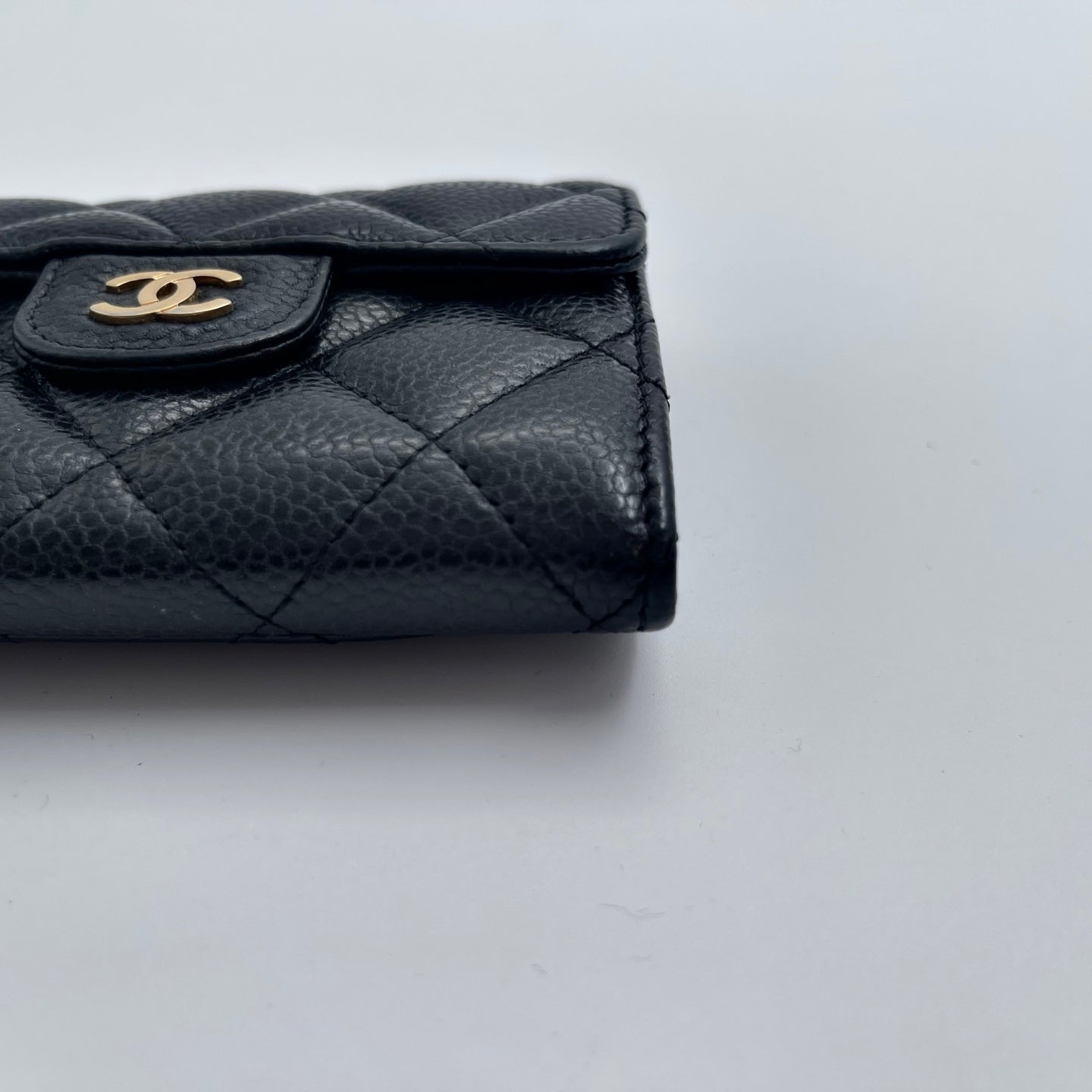 Chanel Quilted Caviar Leather Card Holder – Black/Gold [Used]