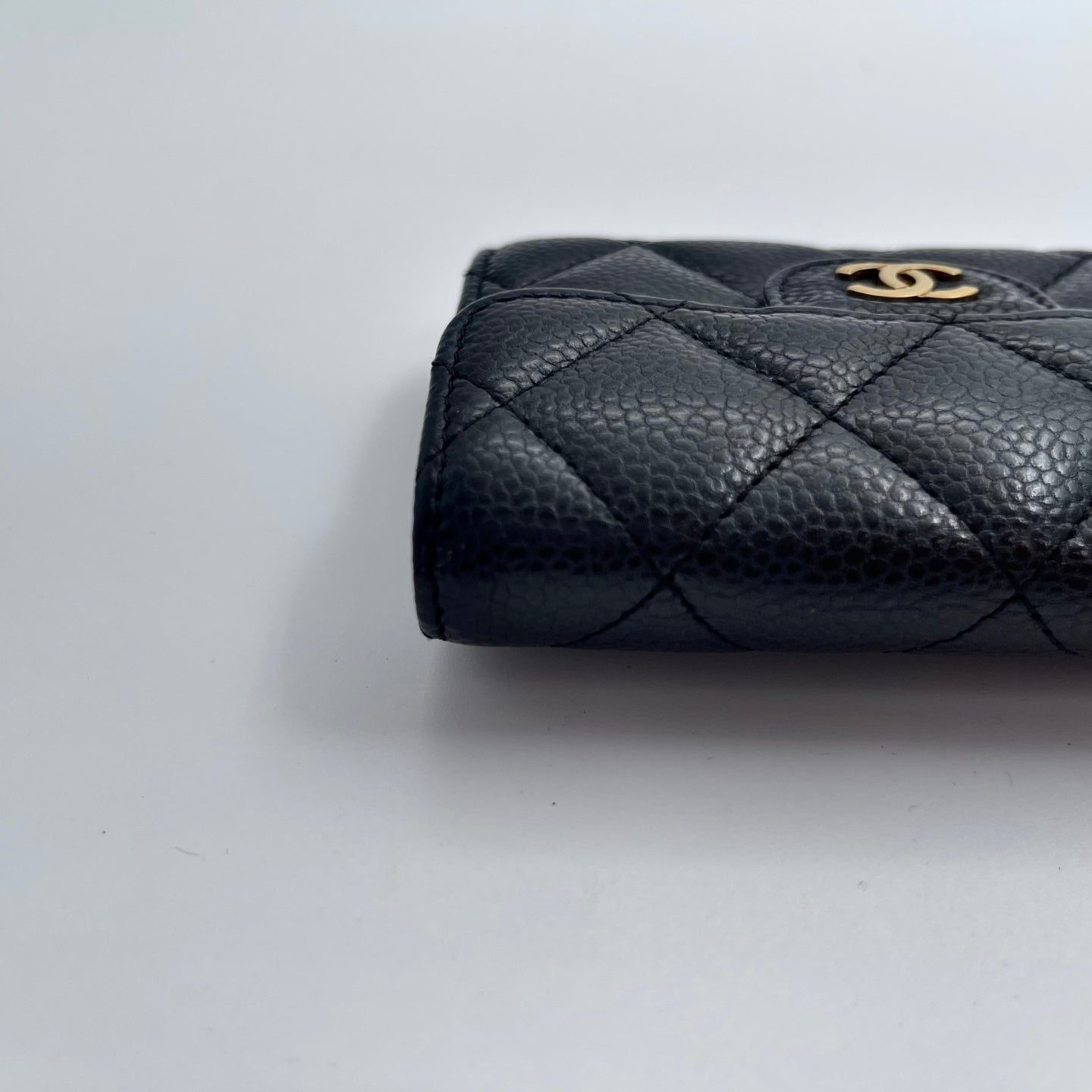Chanel Quilted Caviar Leather Card Holder – Black/Gold [Used]
