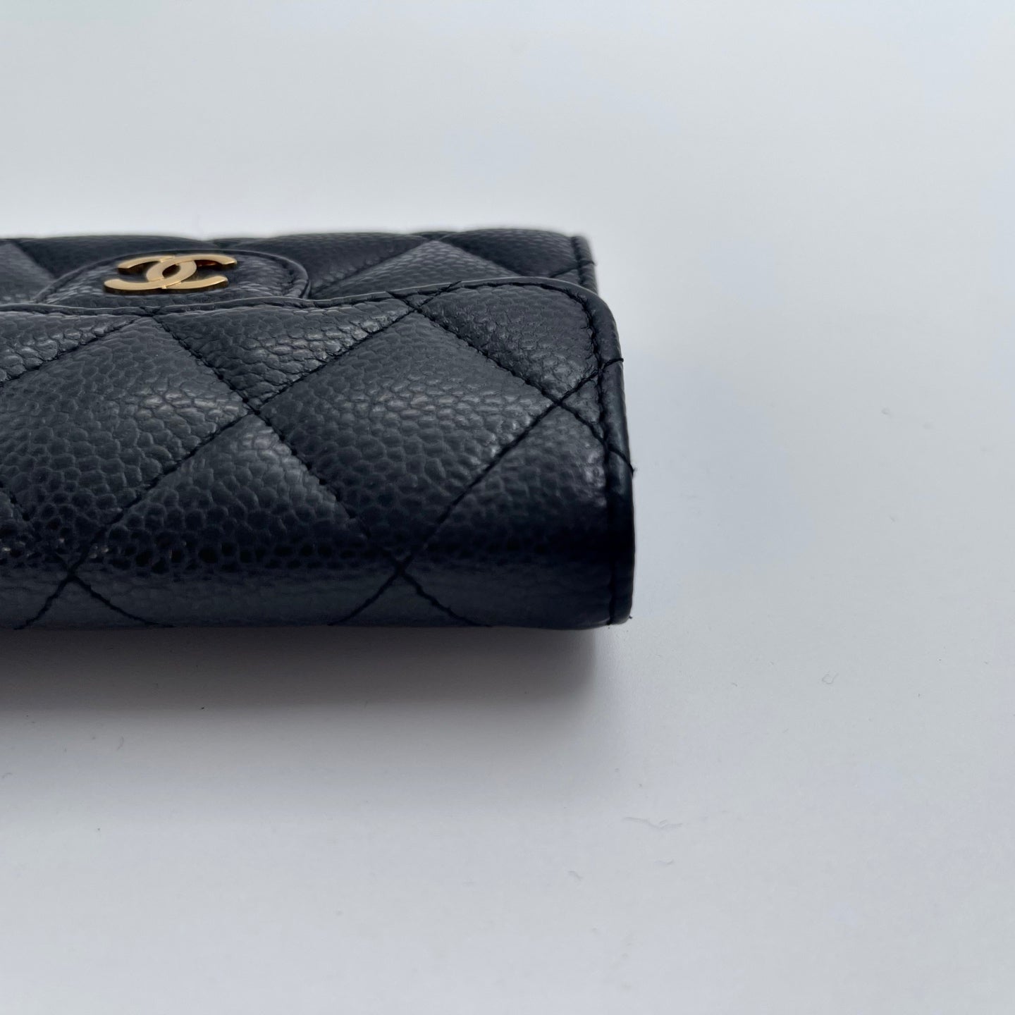 Chanel Quilted Caviar Leather Card Holder – Black/Gold [Used]