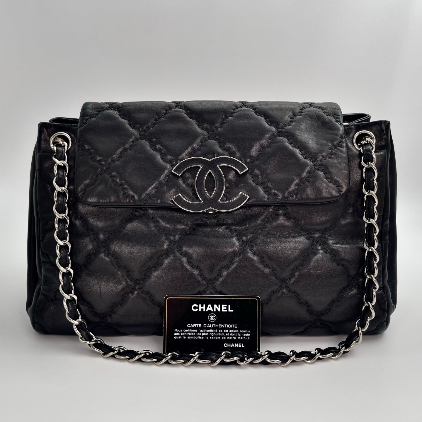 Chanel Caviar Leather Out-Seam Enamel Buckle Shoulder Tote – Black [Used]