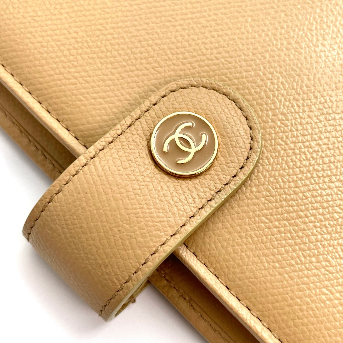 Chanel Caviar Leather CC Logo Six-Ring Agenda Cover – Khaki [Used]