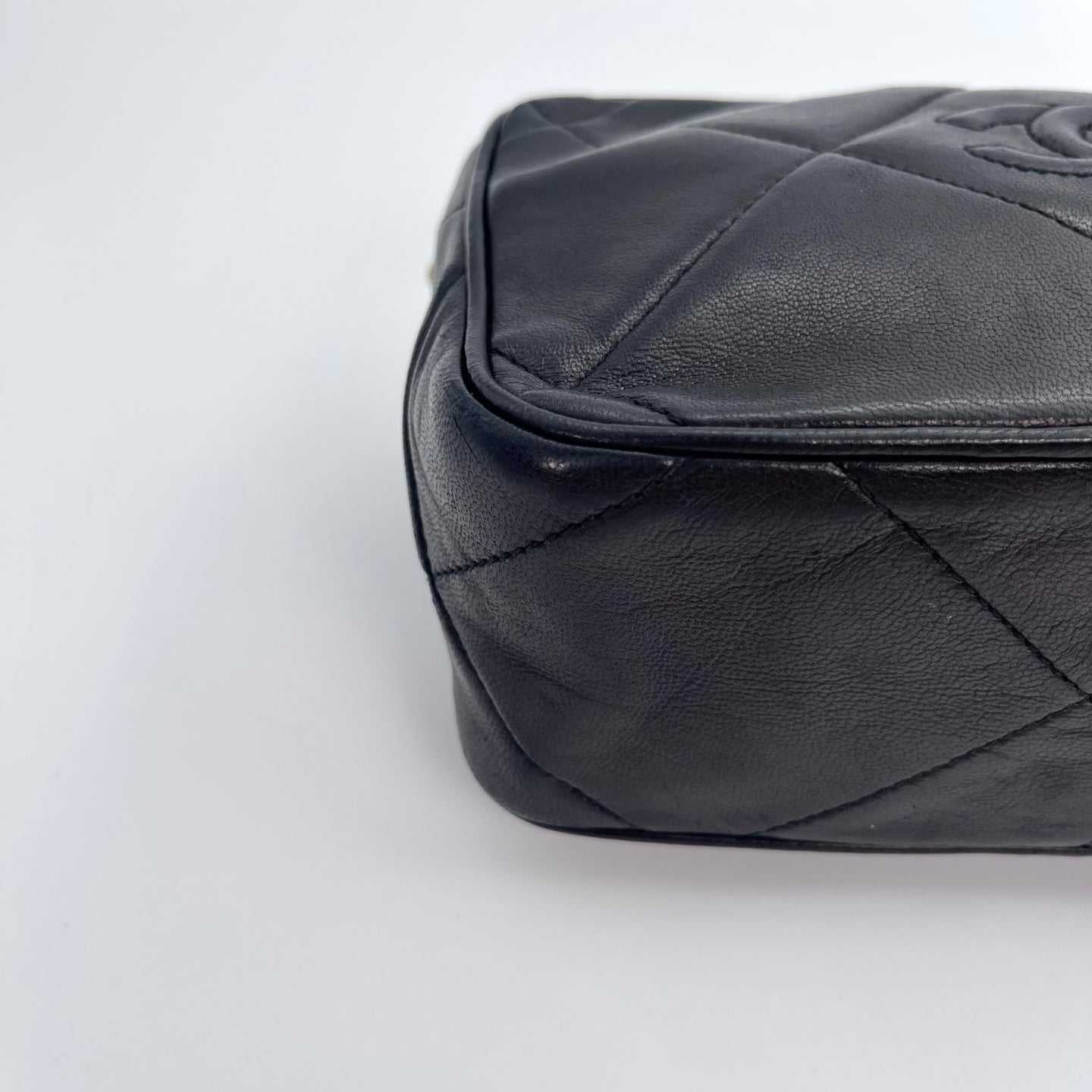 Chanel Black Lambskin Double-Sided CC Tassel Chain Camera Bag – Black/Gold [Used]