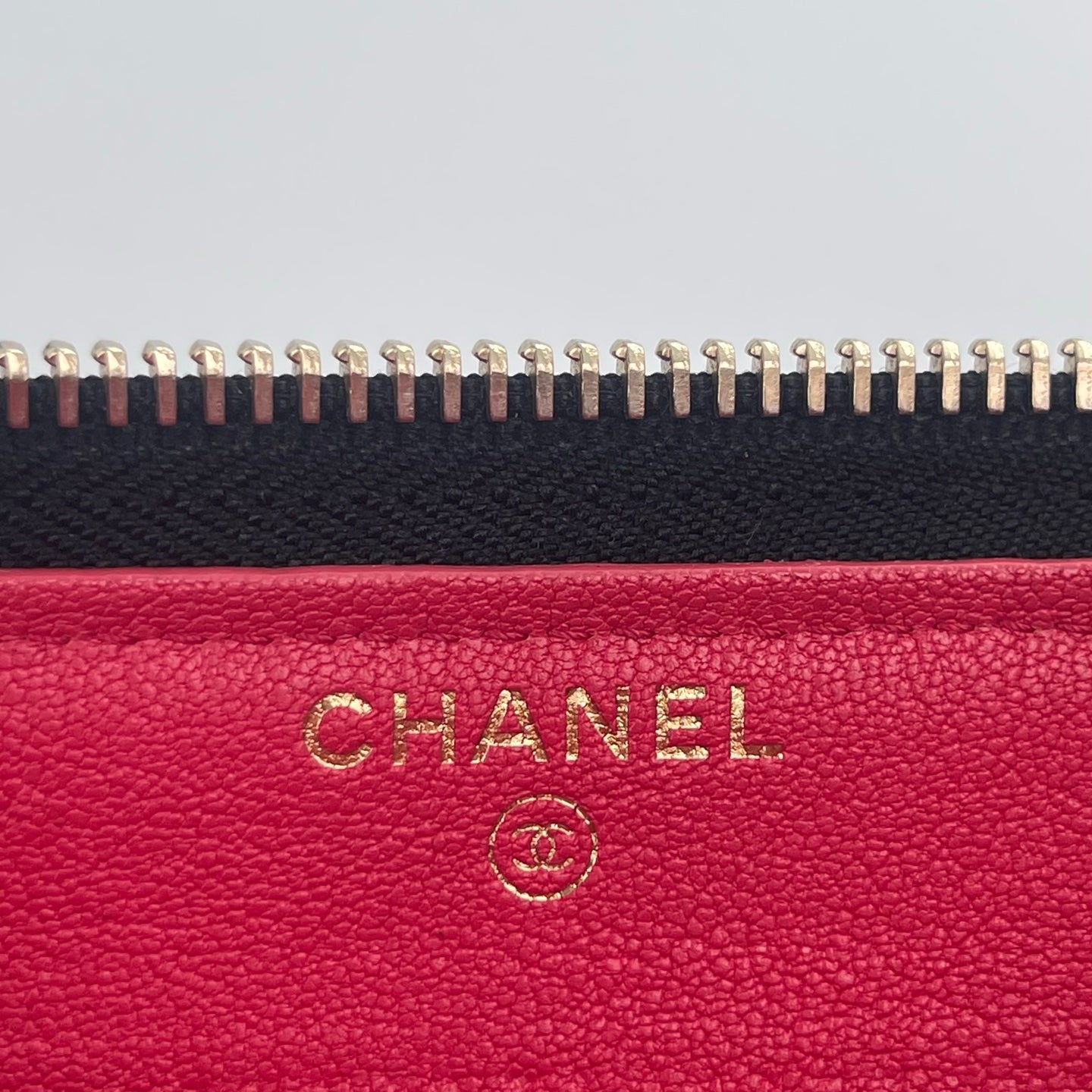 Chanel Black and Gold 2.55 V-Stitch Caviar Leather Long Zip Wallet – Black/Gold [Used]