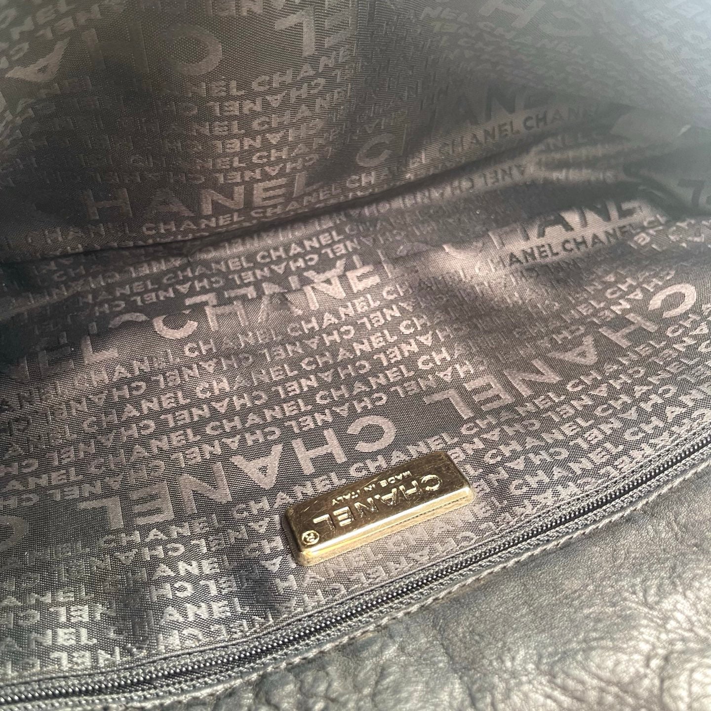 Chanel Black and Gold Lambskin Puffy Classic Flap Shoulder Bag – Black/Gold [Used]