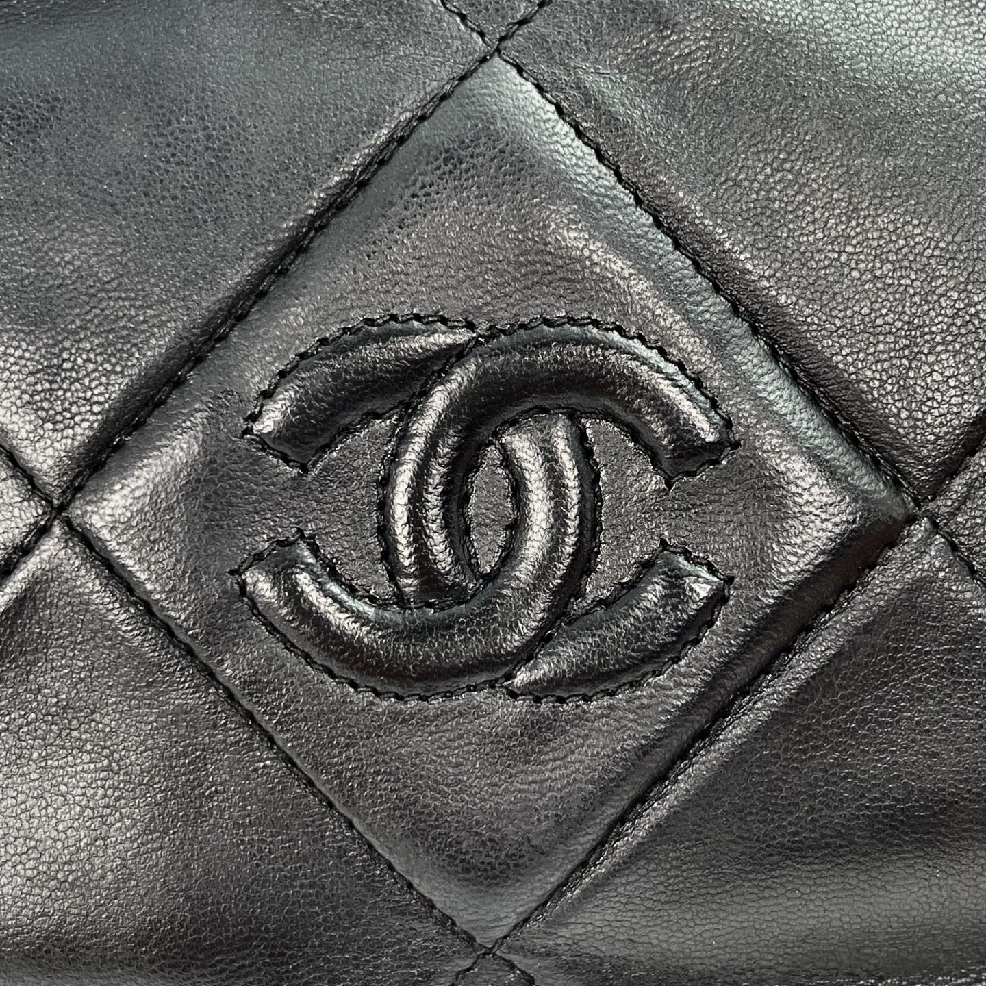 Chanel Black/Gold Lambskin Double-Sided CC Tassel Chain Camera Bag [Used]