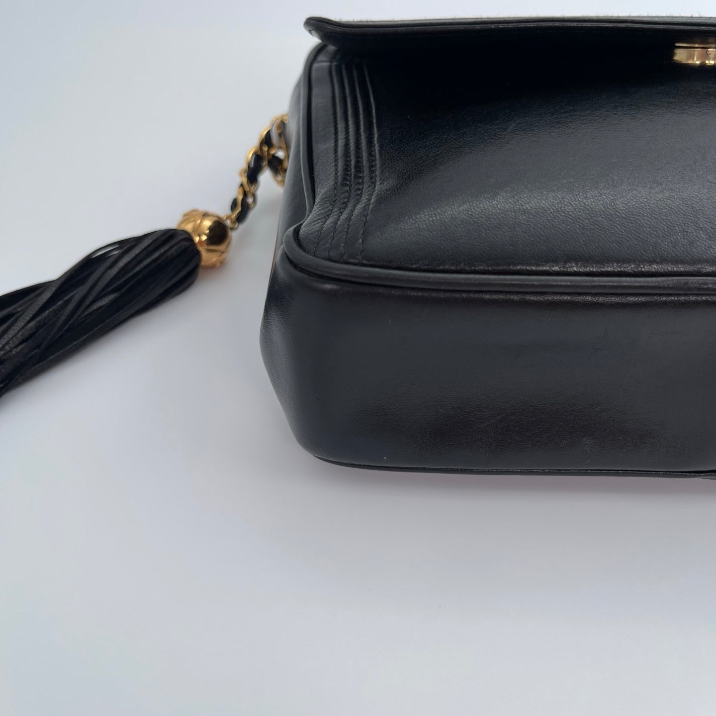 Chanel Black Lambskin Chain Shoulder Bag with Fringe [Used]