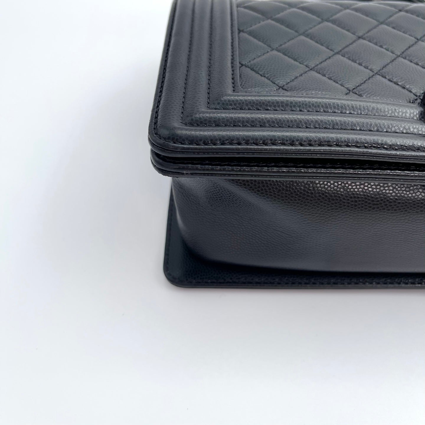 Chanel Le Boy Black Caviar Leather Medium[used]