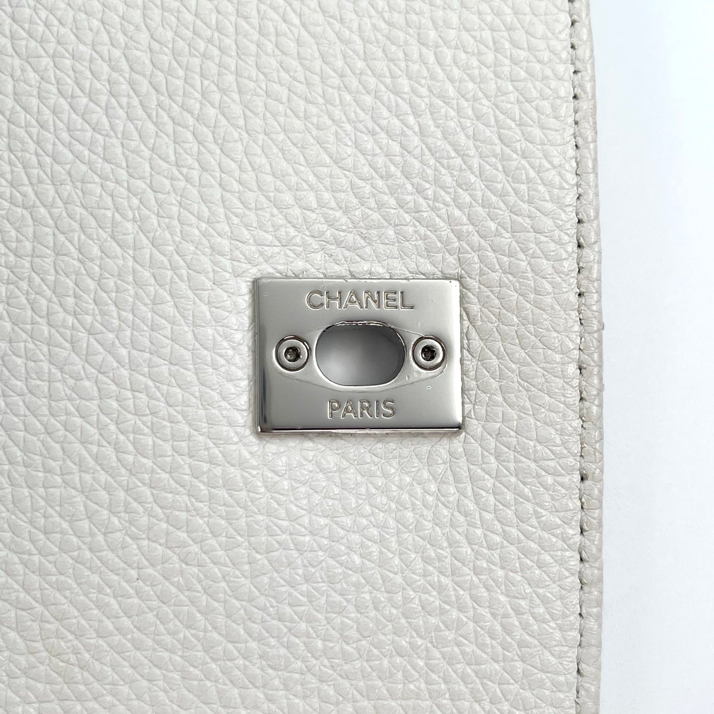 Chanel Flap Messenger Bag Milk White Caviar Leather Silver Hardware Medium[used]