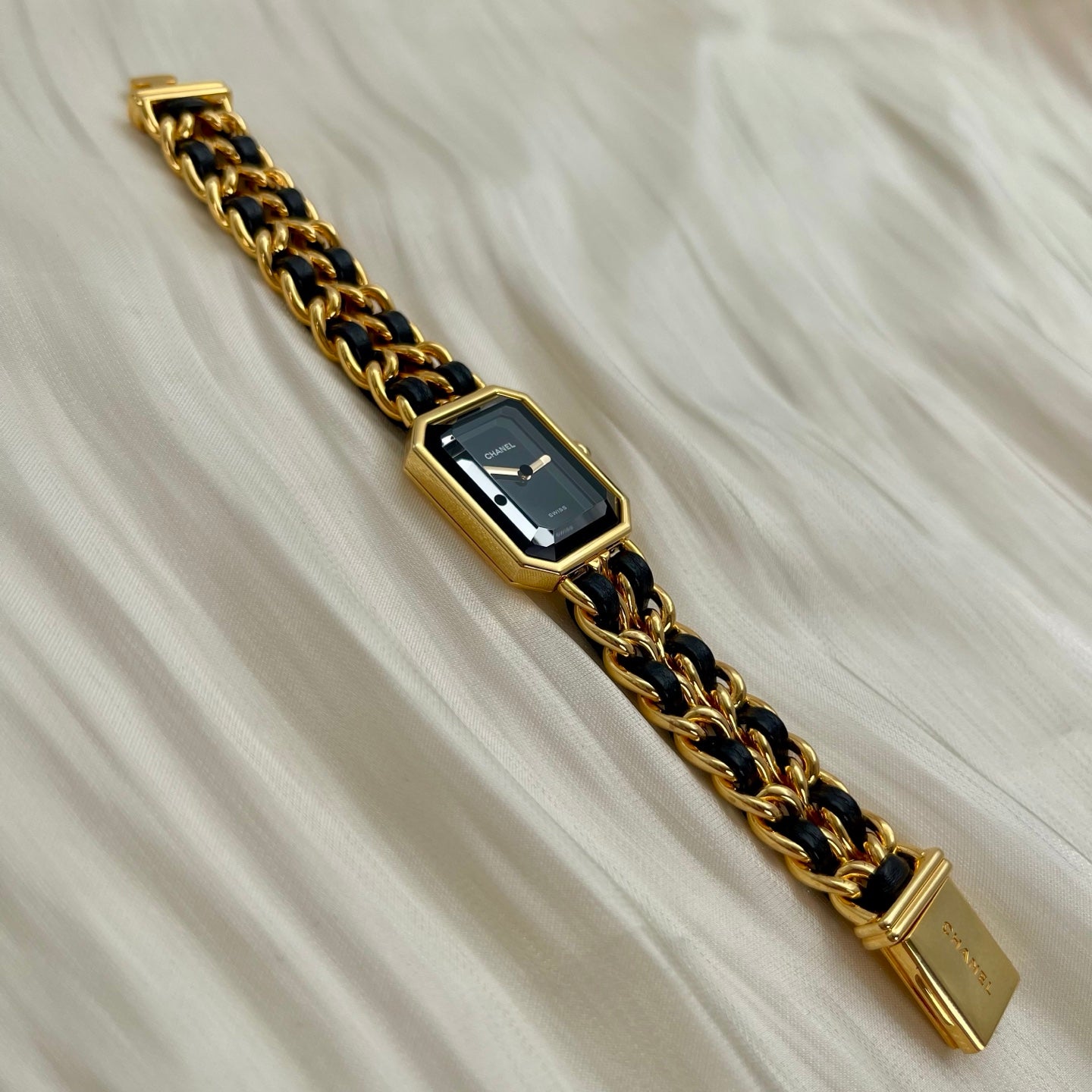 Chanel Première Black and Gold S Size Watch [Used]
