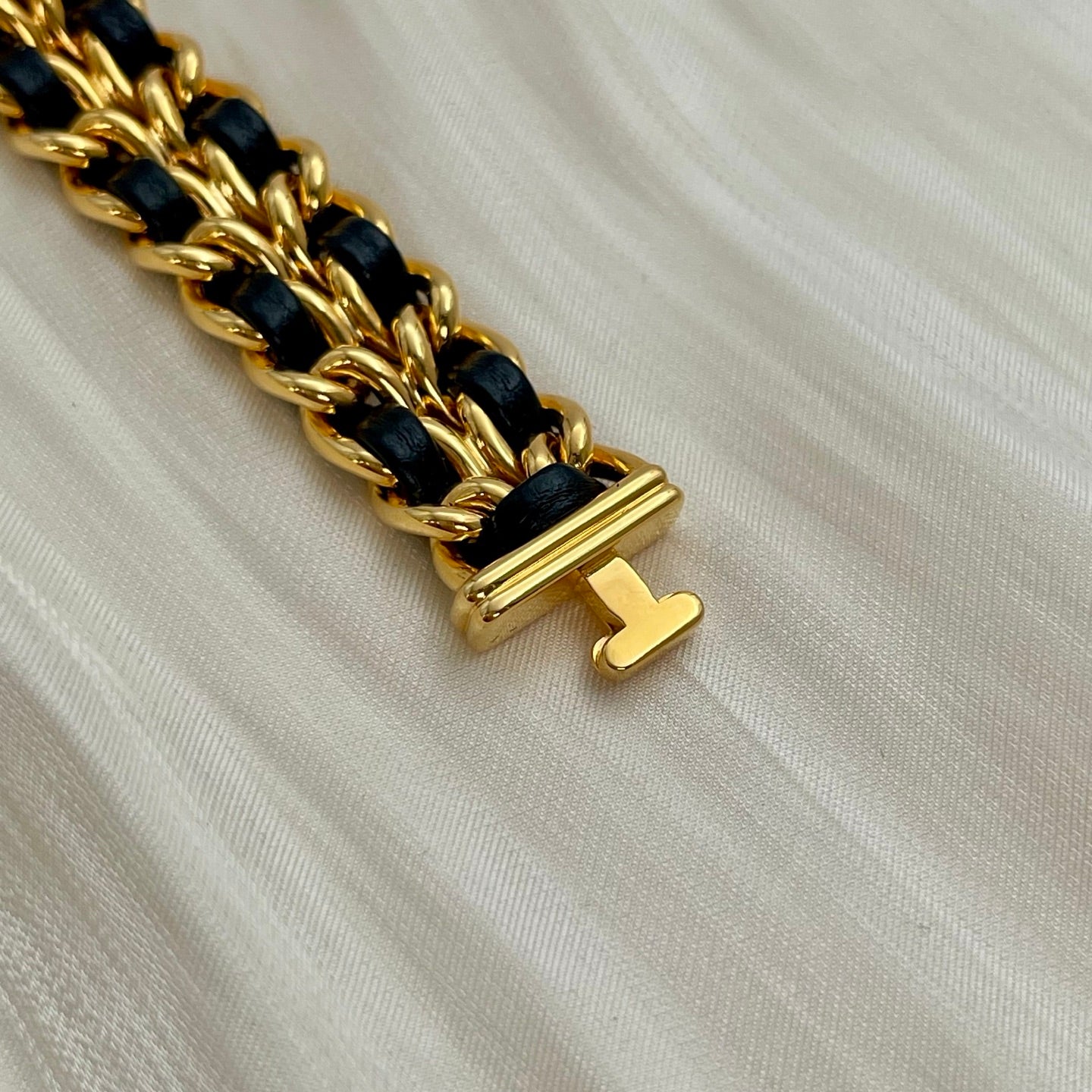 Chanel Première Black and Gold S Size Watch [Used]