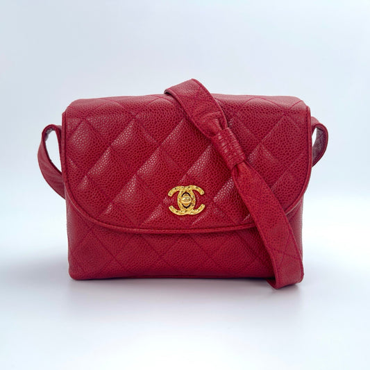 CHANEL Caviar Quilted Shoulder Bag Red [Used]