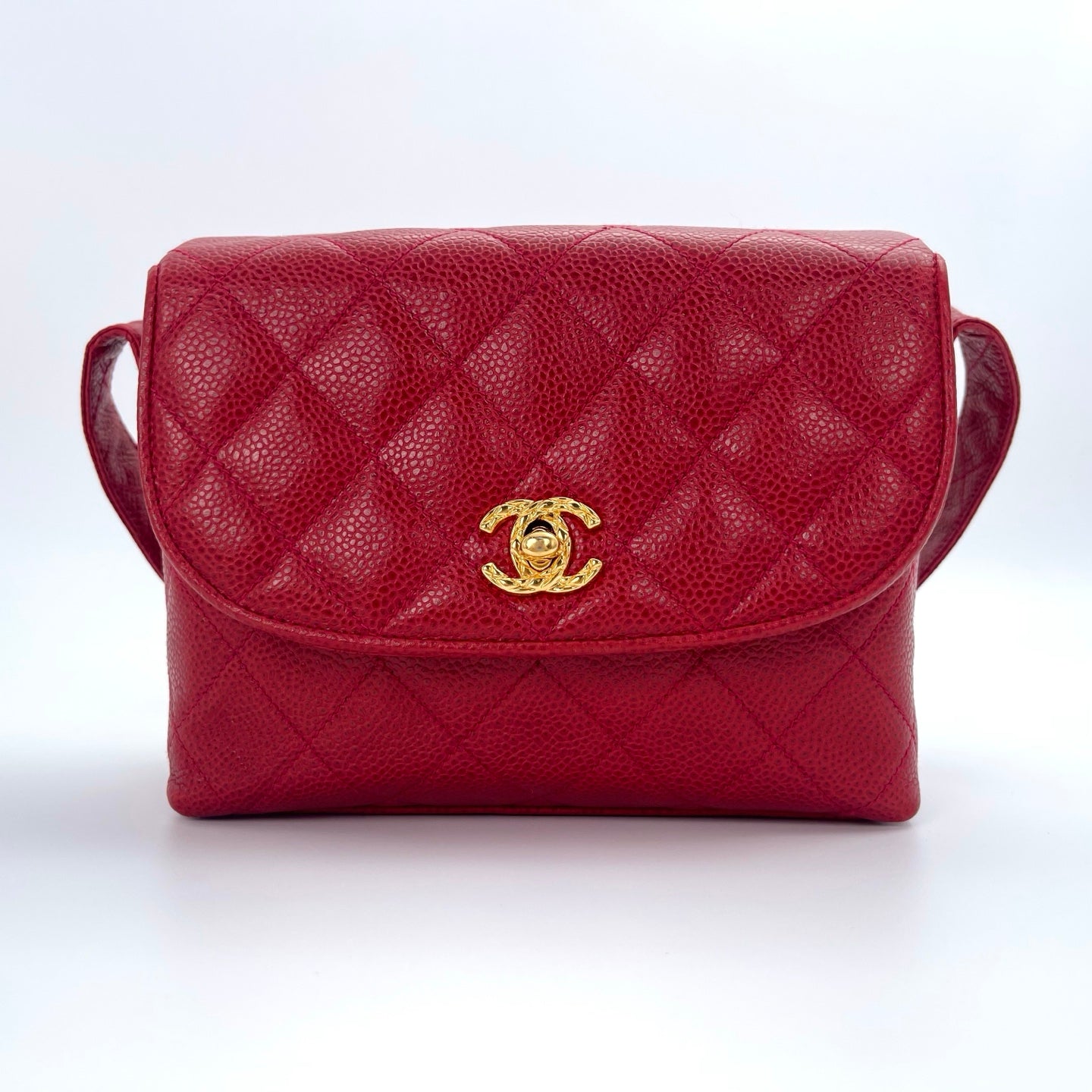 CHANEL Caviar Quilted Shoulder Bag Red [Used]