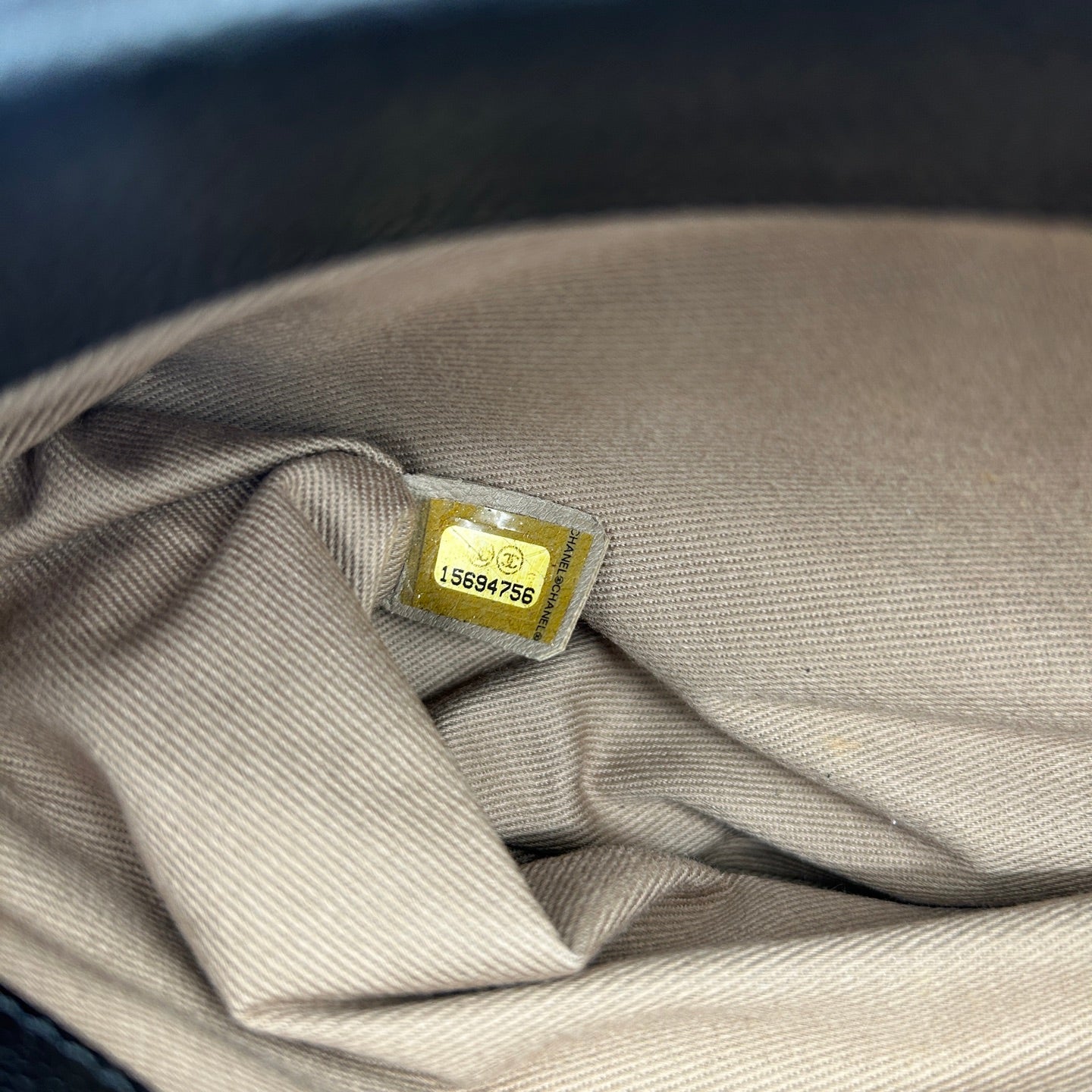 Chanel Black Calfskin Aged Silver Double Chain Shoulder Tote Bag [Used]