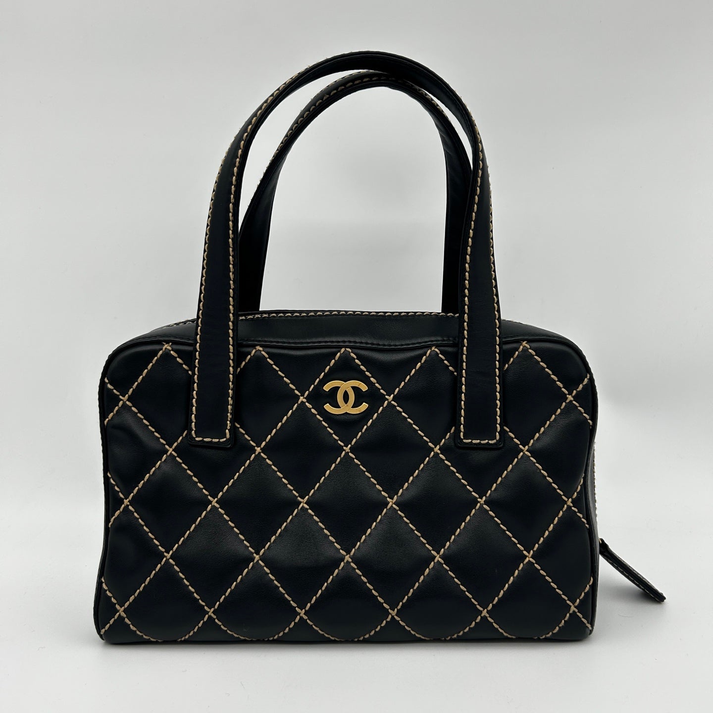 Chanel Black Lambskin Bowling Top Handle Bag Small [Used]