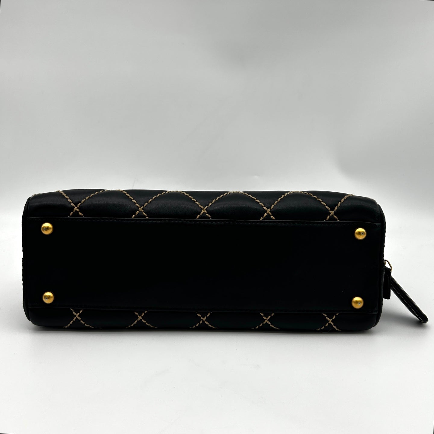 Chanel Black Lambskin Bowling Top Handle Bag Small [Used]