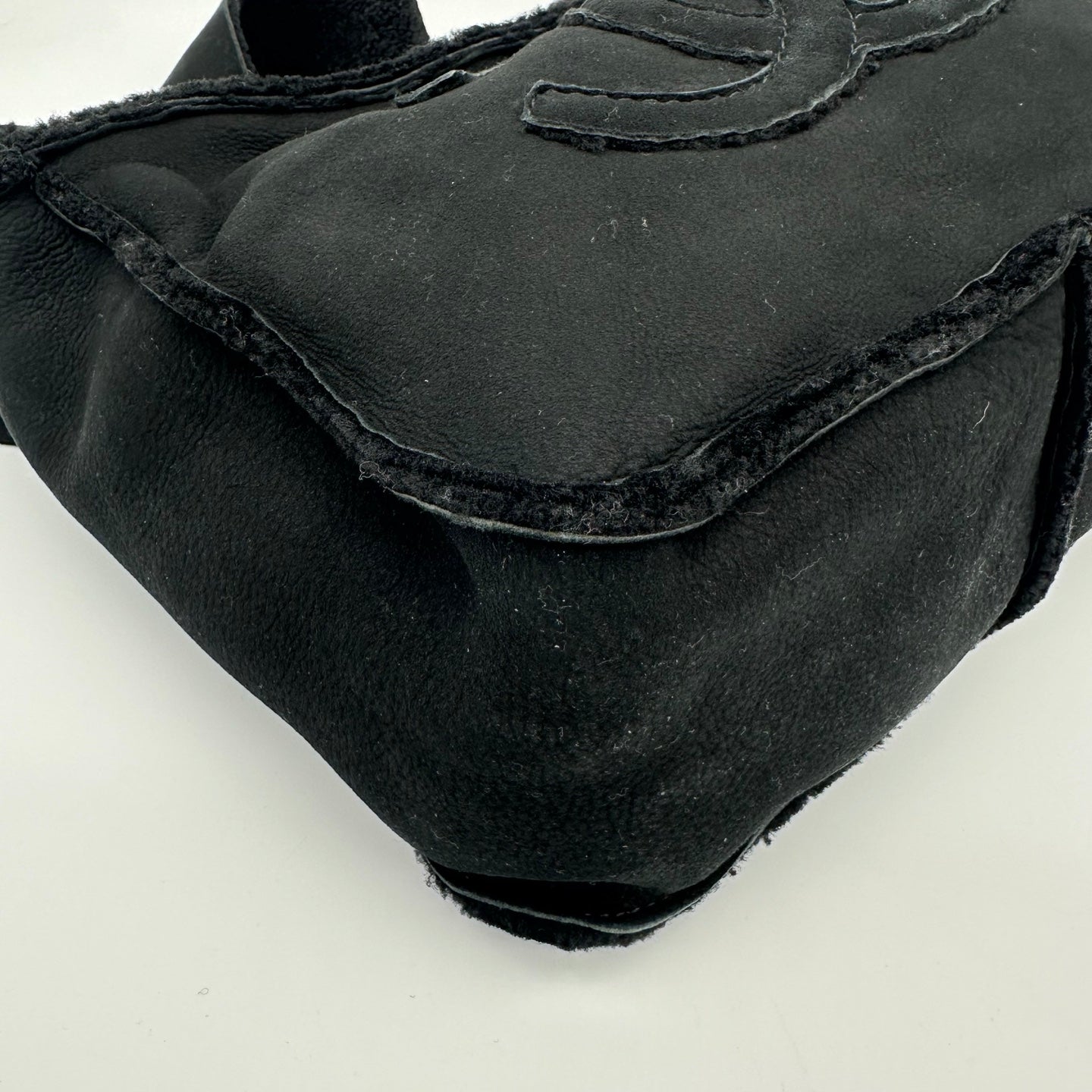 Chanel Black Shearling Logo Stitch Shoulder Bag [Used]