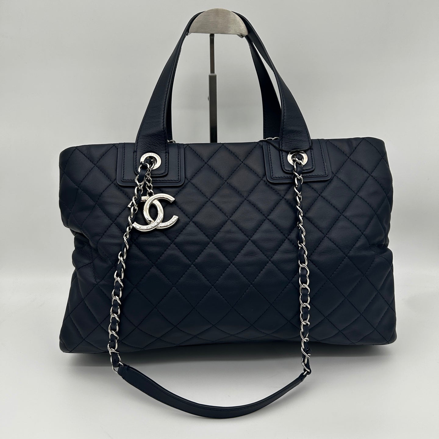 Chanel 2017 Cruise Cuba Collection Navy Blue Quilted Chain Travel Tote [Used]