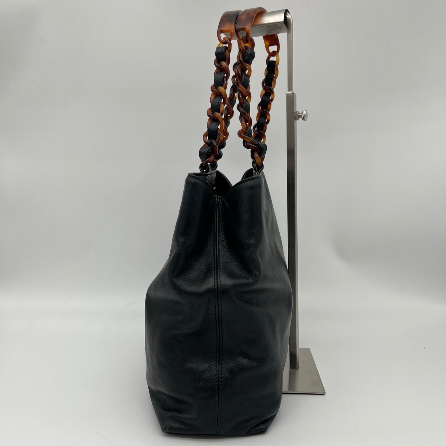 Chanel Black Lambskin Outline Logo Tortoiseshell Handle Tote Bag [Used]