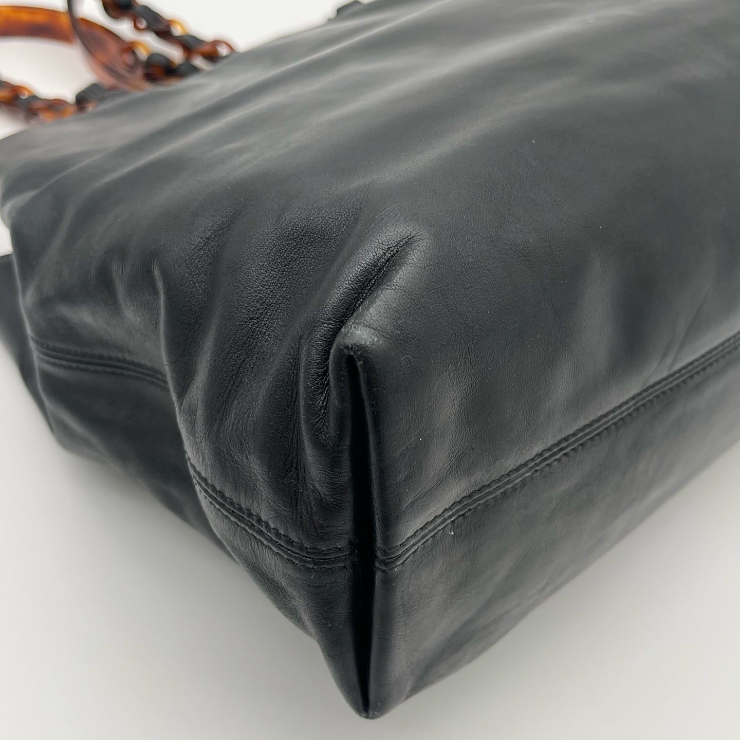 Chanel Black Lambskin Outline Logo Tortoiseshell Handle Tote Bag [Used]