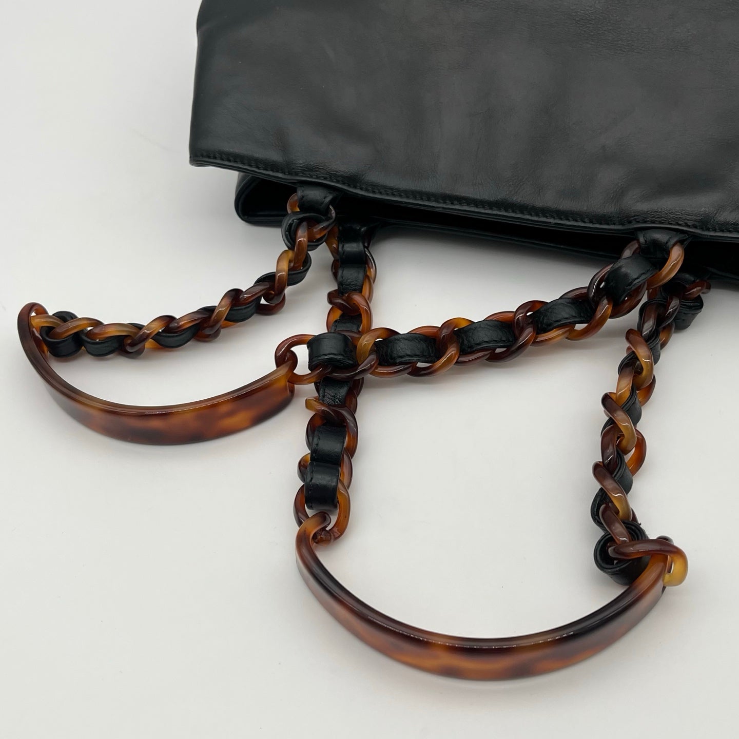 Chanel Black Lambskin Outline Logo Tortoiseshell Handle Tote Bag [Used]