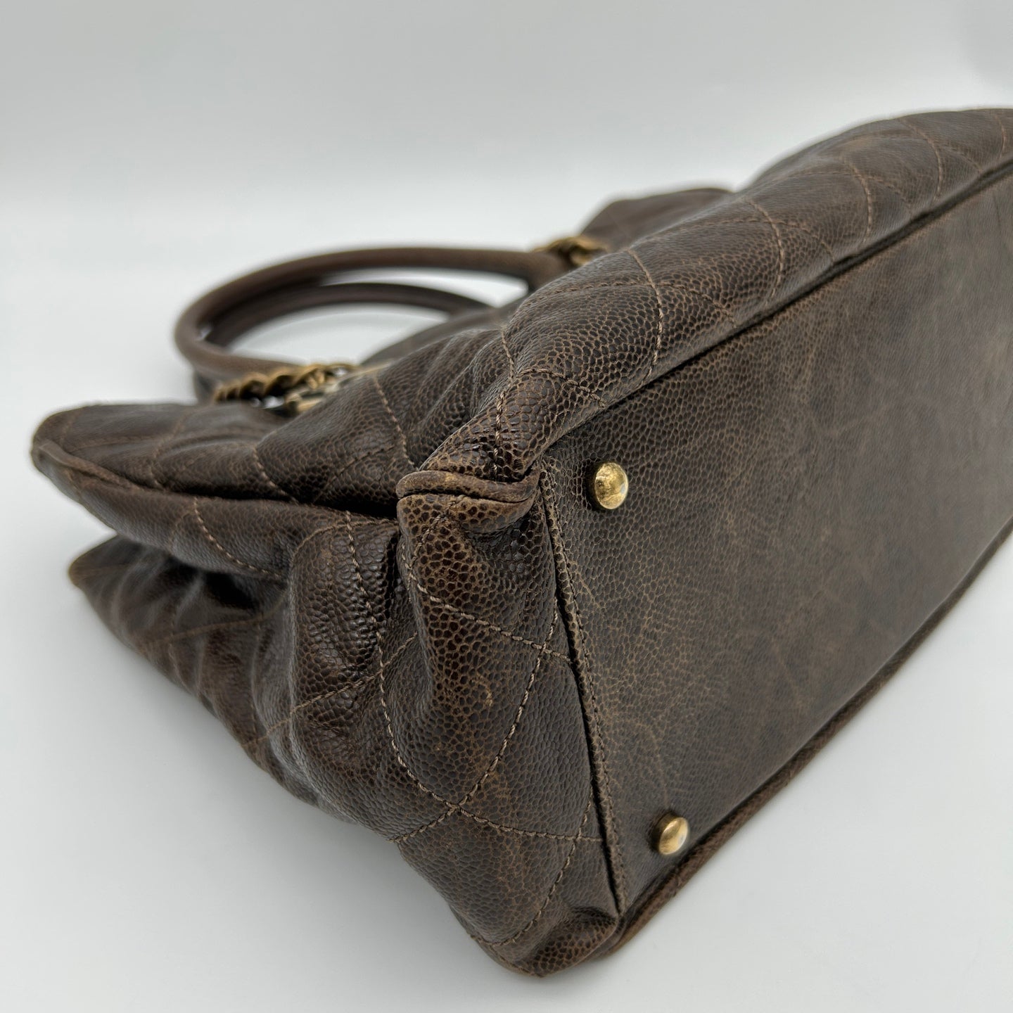 Chanel Brown Caviar Leather 2-Way Vintage Tote Bag with Gold-Tone Hardware [Used]