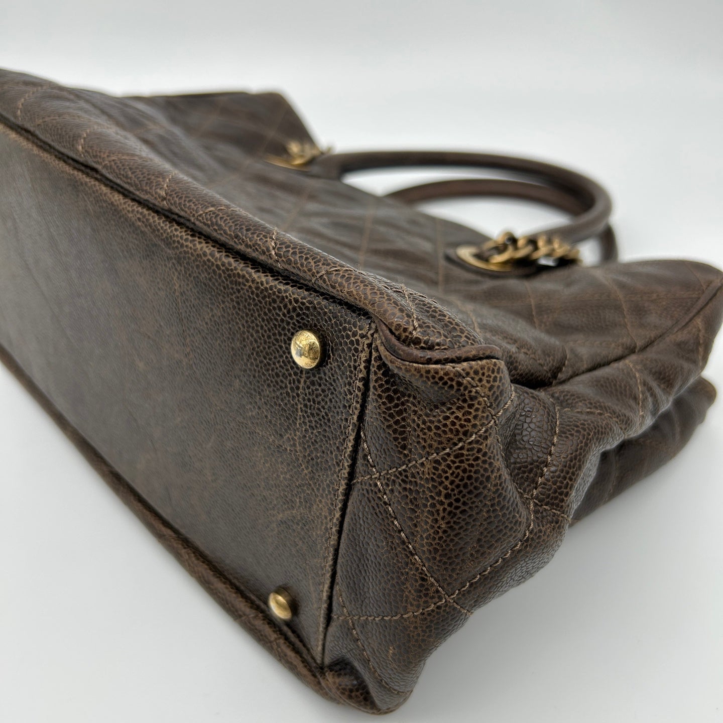 Chanel Brown Caviar Leather 2-Way Vintage Tote Bag with Gold-Tone Hardware [Used]