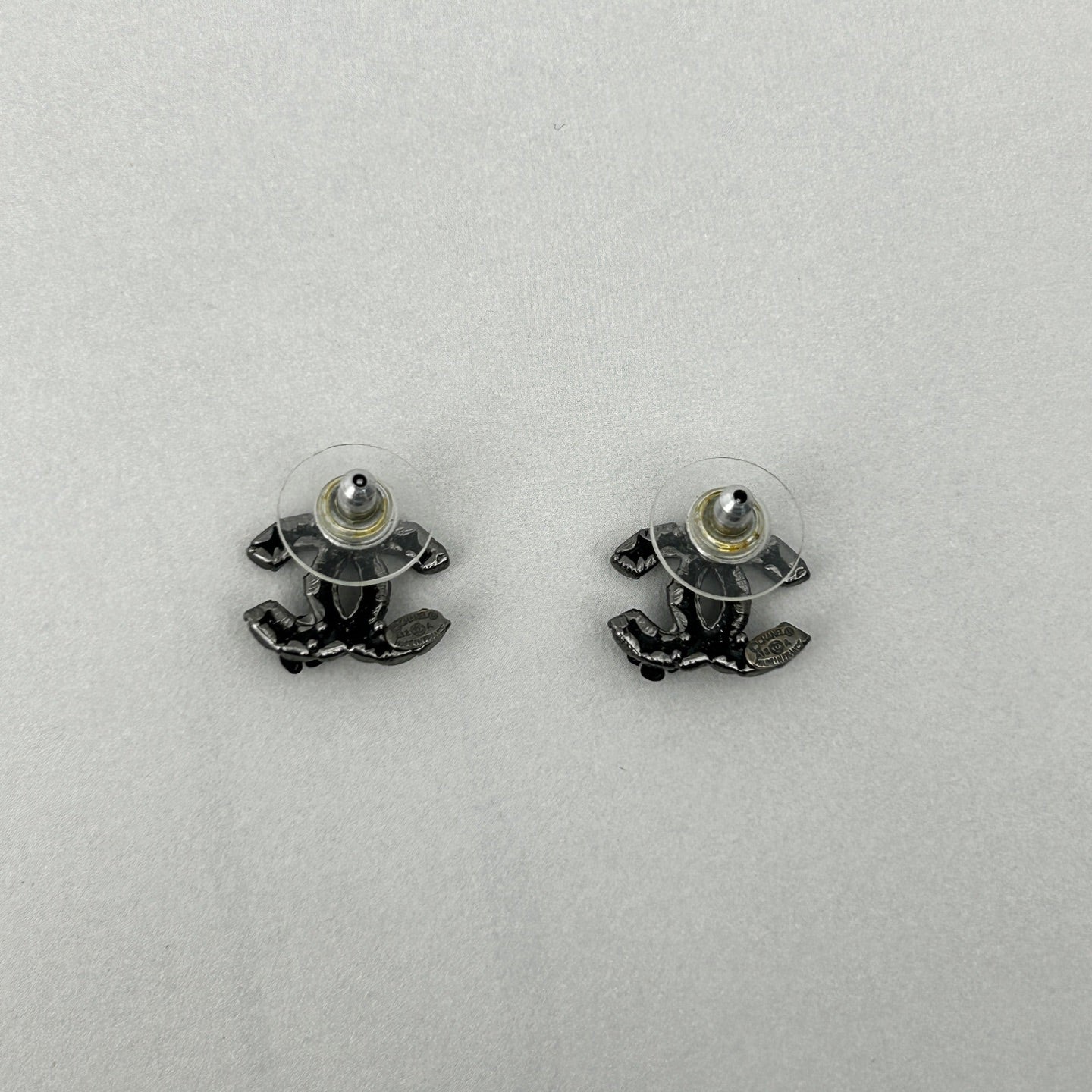 Chanel 12A Black Camellia Coco Mark Stud Earrings [Used]