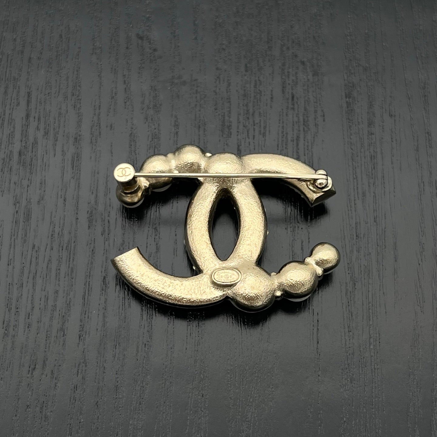 Chanel Gold-Tone Crystal & Pearl CC Brooch [Used]