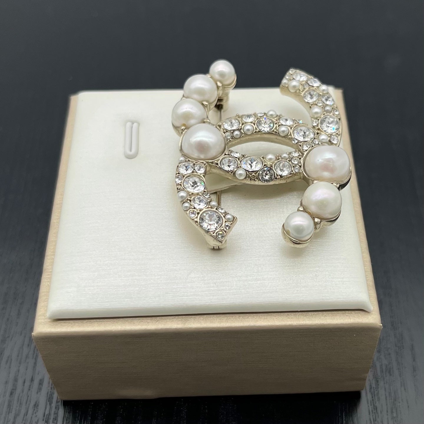 Chanel Gold-Tone Crystal & Pearl CC Brooch [Used]