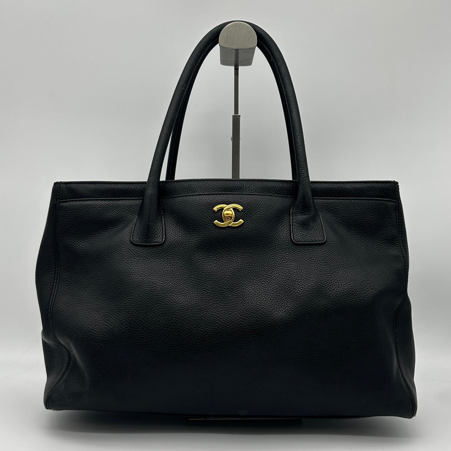 Chanel Black Calfskin Cerf Tote Bag with Gold Hardware [Used]